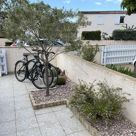 Climatise Avec Piscine, Golf, Et Terrasses - Capacite 5 Personnes - Fr-1-749-59 Feriehus